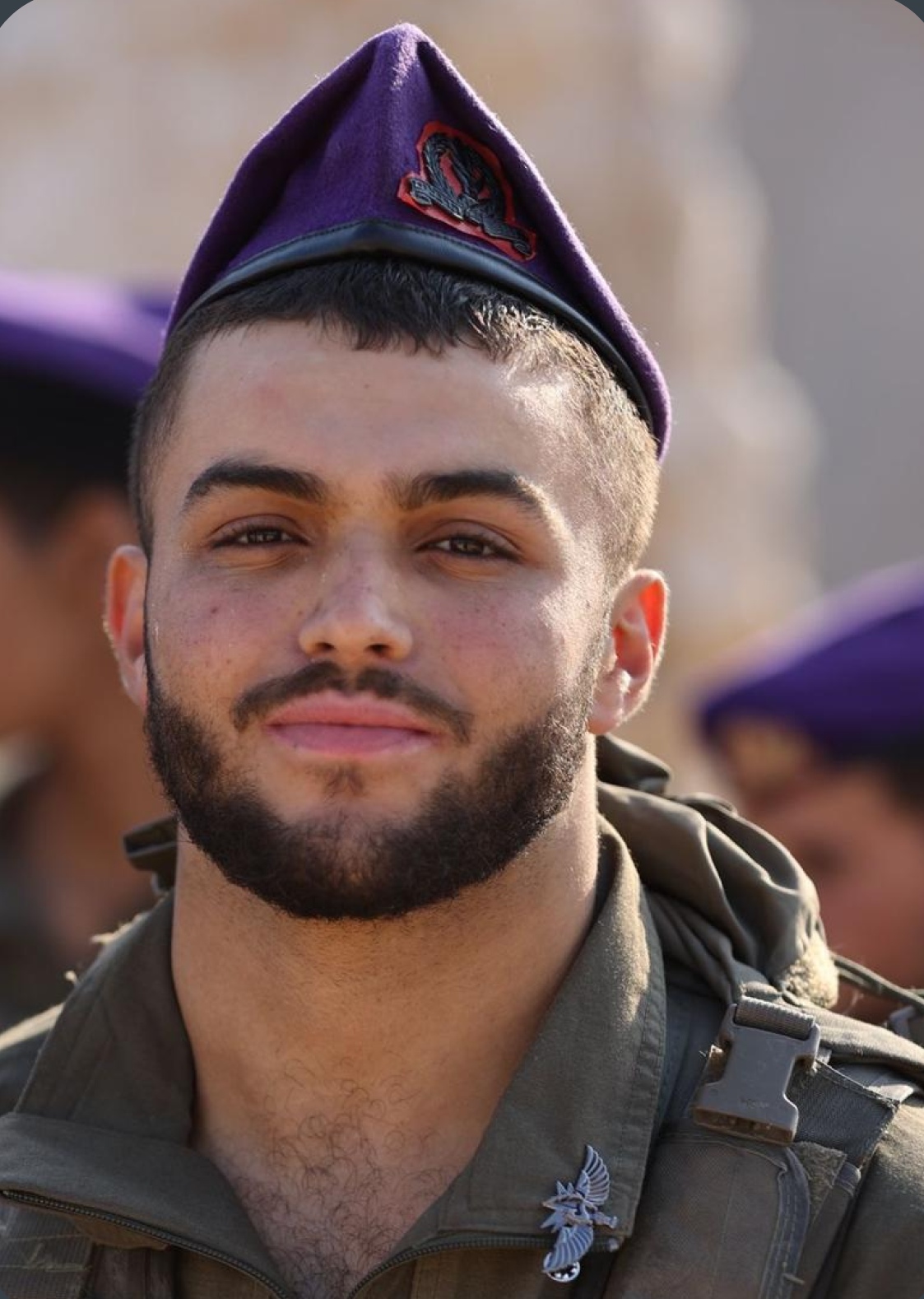 תכלת במדי סיירת גבעתי